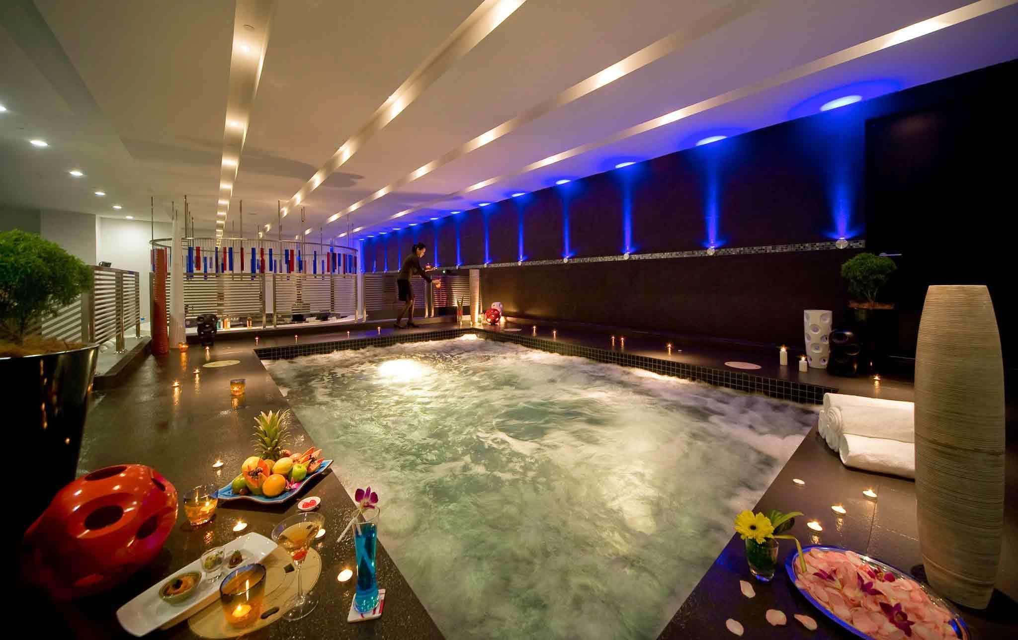 Pullman Kuching Hotel Instalações foto Spa at the hotel